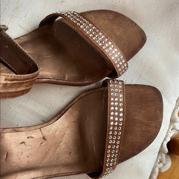 Jessica Metallic Gold Rhinestone Ankle-Strap Heels - Picture 4 of 7